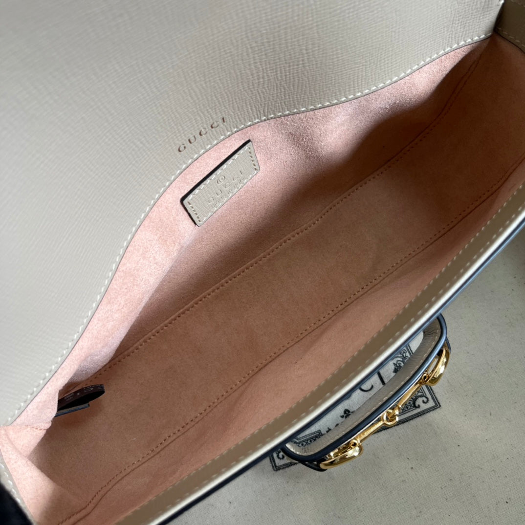 Bolso de hombro Gucci Horsebit 1955 Beige