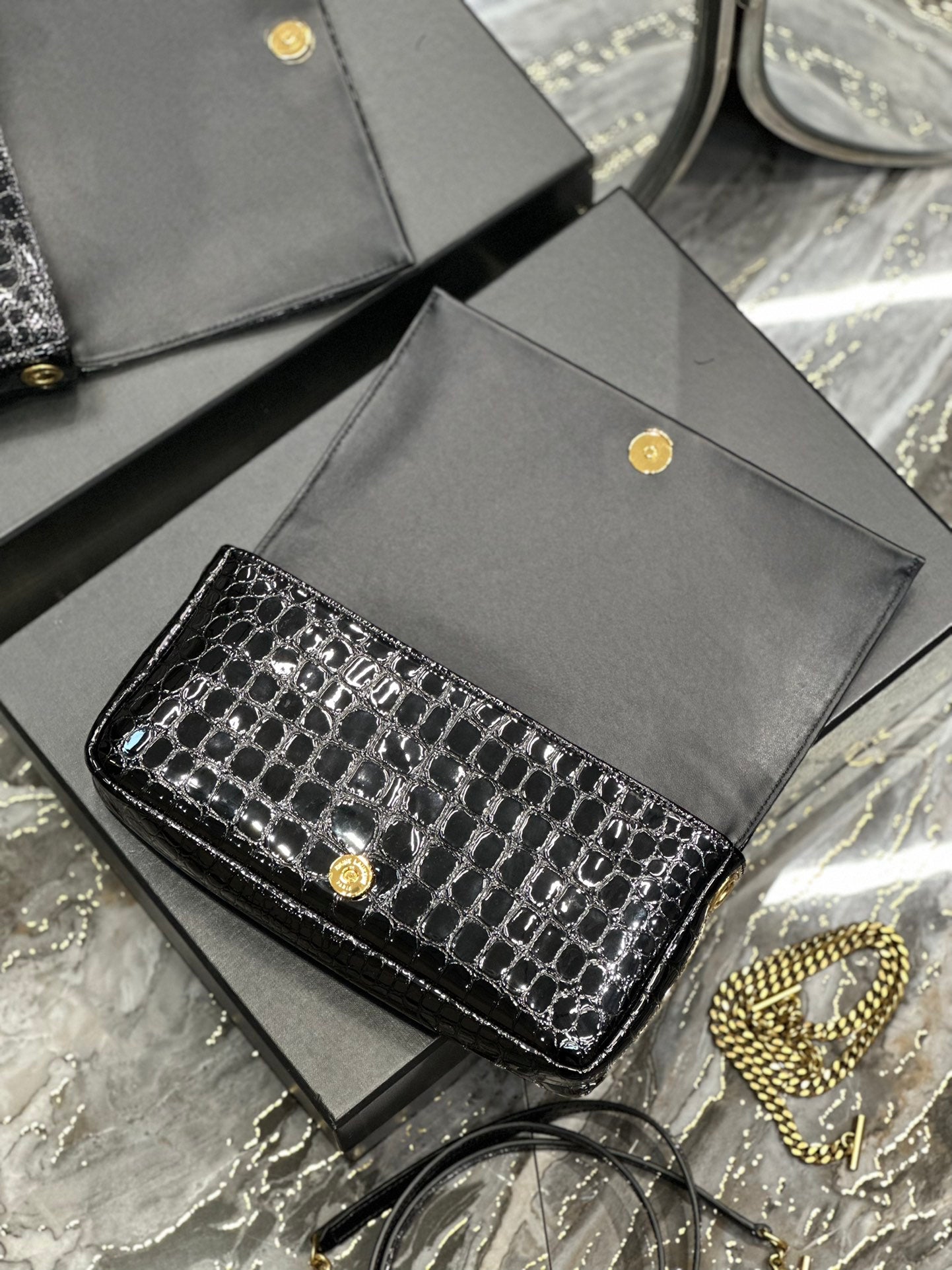 Bolso con cadena Kate 99 Cocodrilo Negro